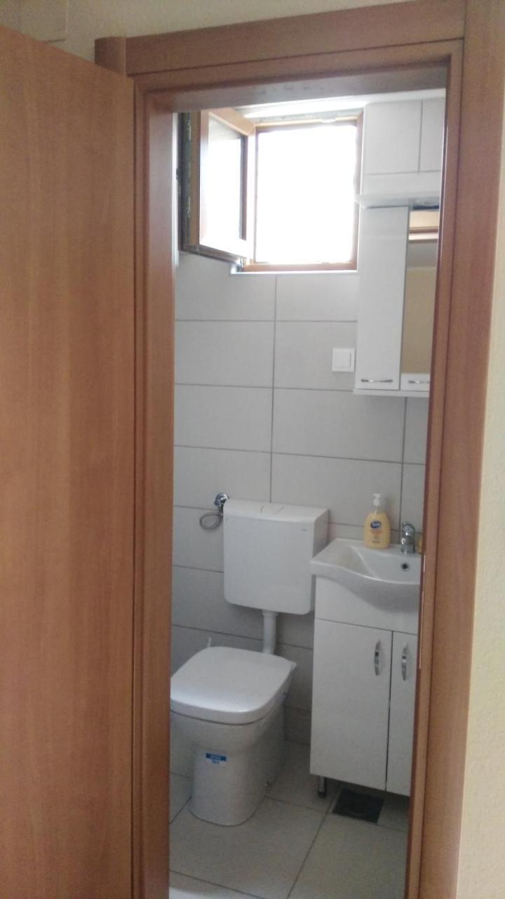 Sofi Apartment Kotor Luaran gambar